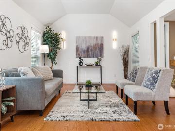 21842 NE 30th Place