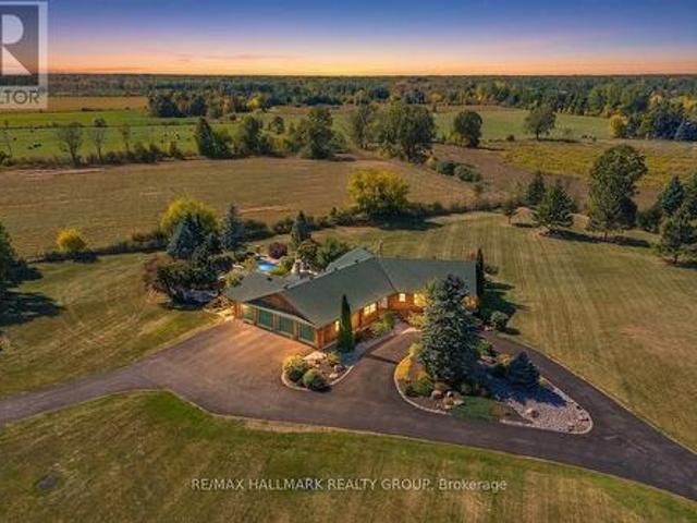 2185 Old Second Line Road, Ottawa, ON, K0A 1T0 house for sale | Listing ID X13721 | Royal LePage