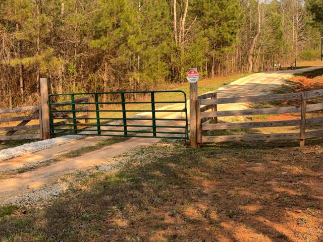 2186 Five Notch Road