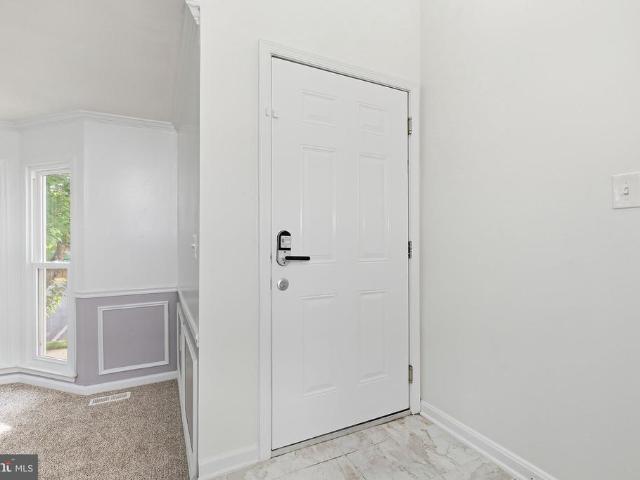 21881 Shallow Rock Square
