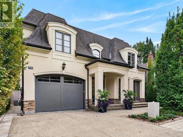 2188 Caroline Street, Burlington, ON, L7R 1M3 house for sale | Listing ID 40865 | Royal LePage