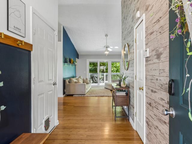2180 Strombury Dr