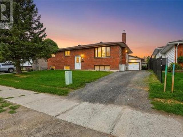 218 Anderson Drive, Lively, ON, P3Y 1M8 house for sale | Listing ID 2130 | Royal LePage