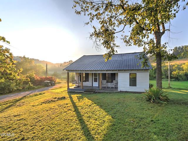 218 Aa Deakins Road