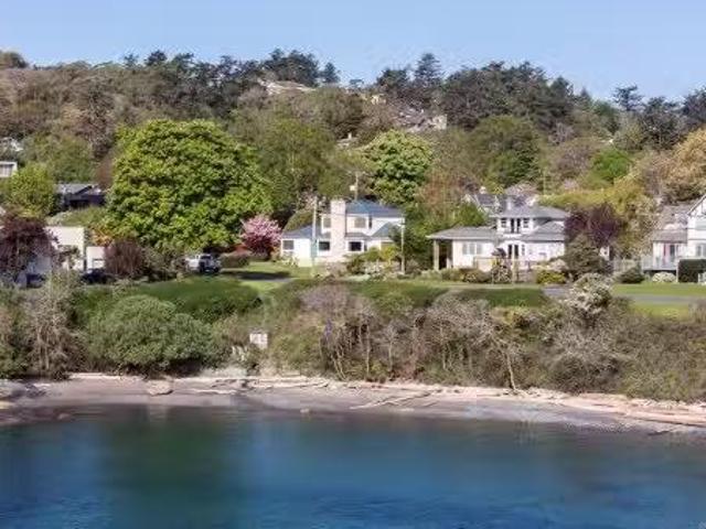 218 Beach Dr, Oak Bay, BC, V8S 2M1 house for sale Listing I.