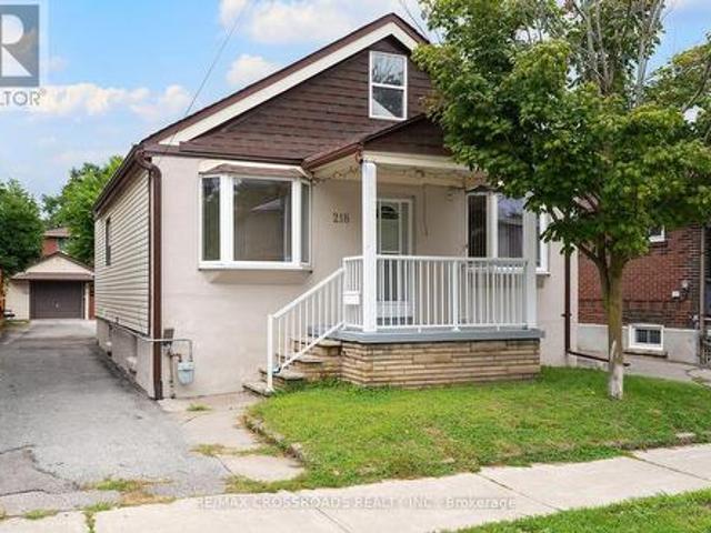 218 Gledhill Avenue, Toronto, ON, M4C 5L1 house for sale | Listing ID E13710 | Royal LePage