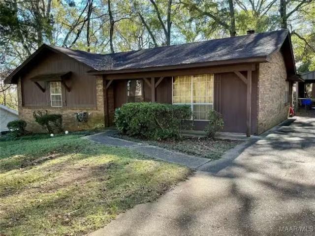 218 DOGWOOD DR, MILLBROOK, AL 36054