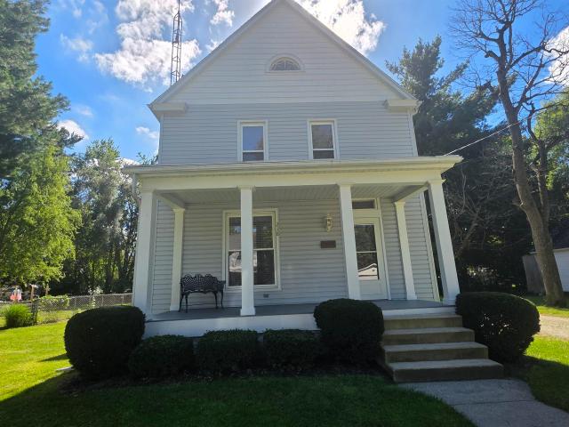 218 Oak Street