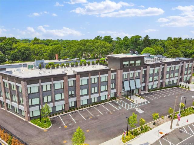 218 Middle Neck Rd, Unit 203, Great Neck, NY 11021 | MLS #L3569