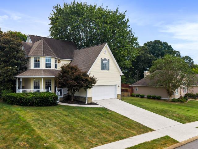 218 Mill Creek Trl NE