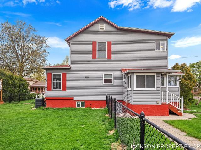 218 N Jackson Street