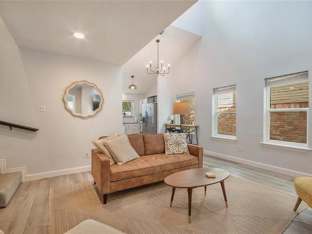 218 Saint Marys Place