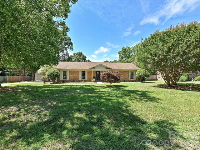 218 Sturbridge Drive
