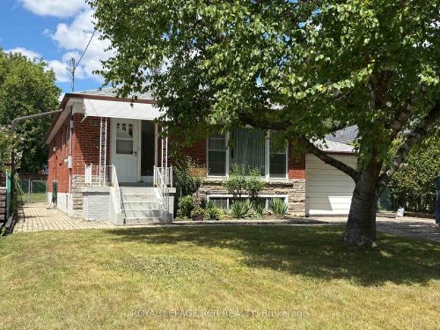218 Park Home Avenue, Toronto, ON, M2R 1A2 house for sale | Listing ID C13625 | Royal LePage