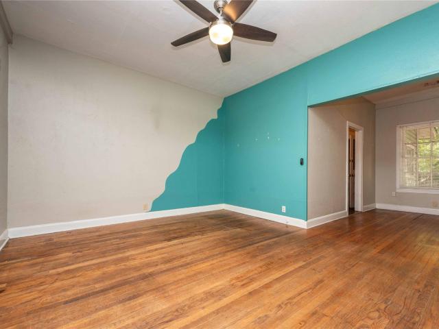 218 W 51st Street St