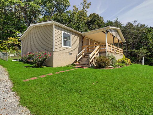 218 Waldo Rd