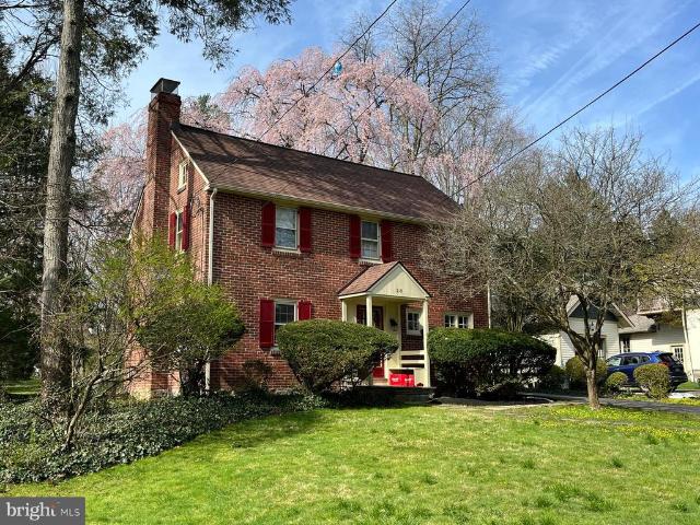 218 Vassar Avenue