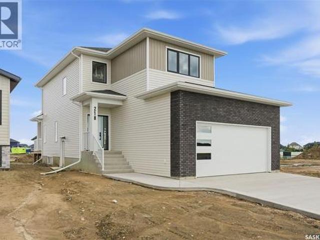 218 Veterans Drive, Warman, SK, S0K 0A1 house for sale | Listing ID SK042951 | Royal LePage