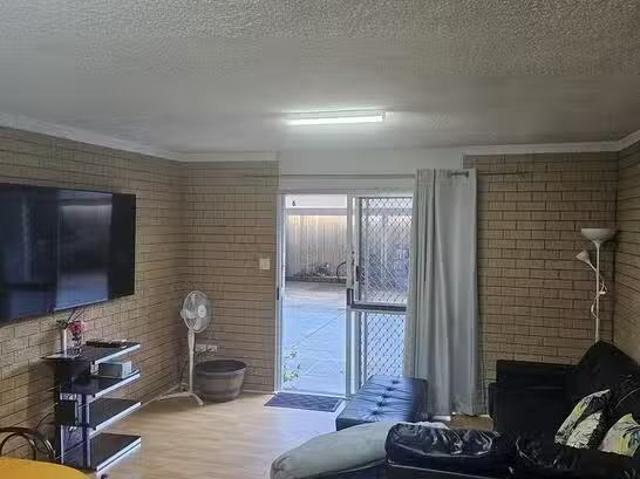 2/1947 Gold Coast Highway, Burleigh Heads, QLD 4220