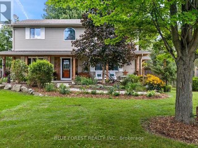 21948 Adelaide Street N, Middlesex Centre, ON, N0M 1C0 house for sale | Listing ID X13745 | Royal LePage