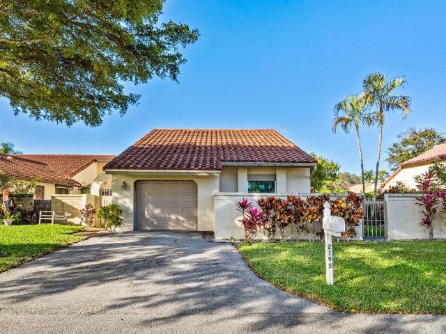 2195 NW 14th St, Delray Beach, FL 33445 | MLS #R11062