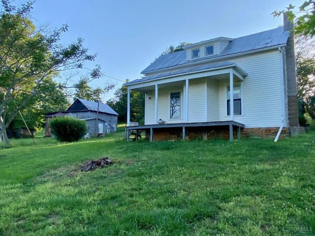 2195 Pumpkin Ridge Road