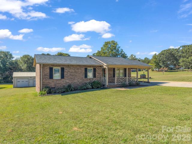 2196 Ferry Road