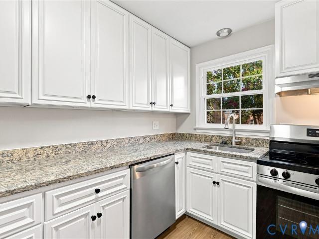 2196 Kingsbrook Drive