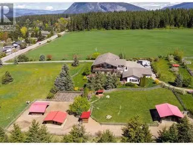 2190 30 Street Ne, Salmon Arm, BC, V1E 3G9 house for sale L.