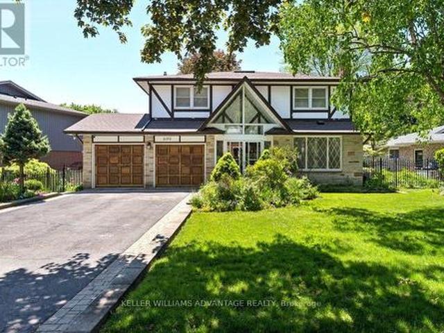 2192 Castlestone Court, Mississauga, ON, L5B 1Y1 house for sale | Listing ID W13496 | Royal LePage