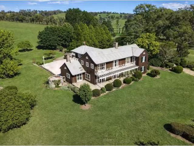 2193 Canyonleigh Road, CANYONLEIGH House for rent Listed by K.
