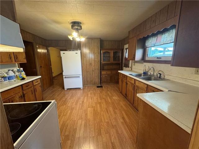 2193 Springhill Furnace Rd