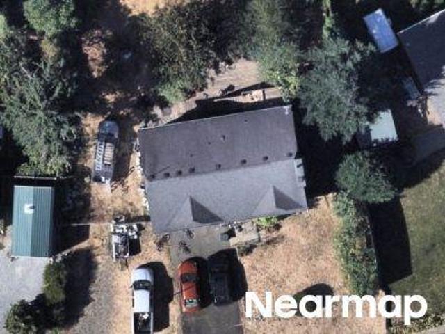 219th Street Ct E