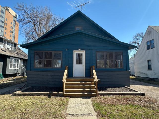 219 3rd Avenue SW