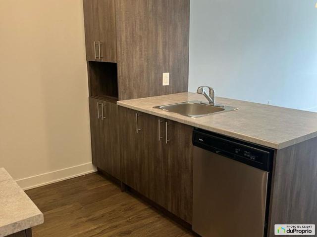219 400, blvd saint francis, Chateauguay à louer