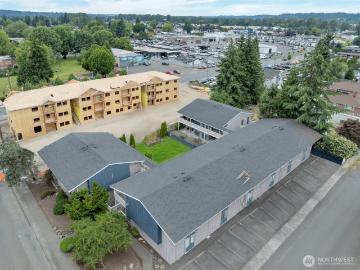 219 5th Ave NE, Puyallup, WA 98372 | MLS #2403