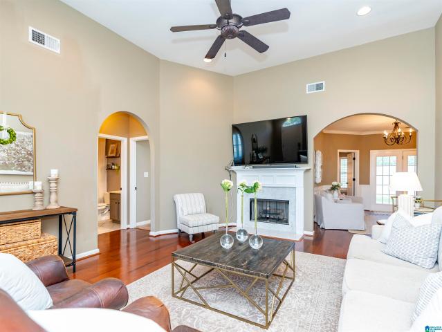 219 Calumet Drive