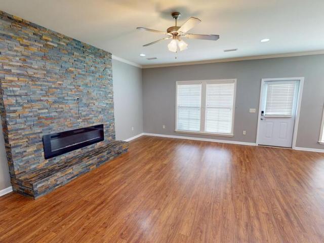 219 Belhaven