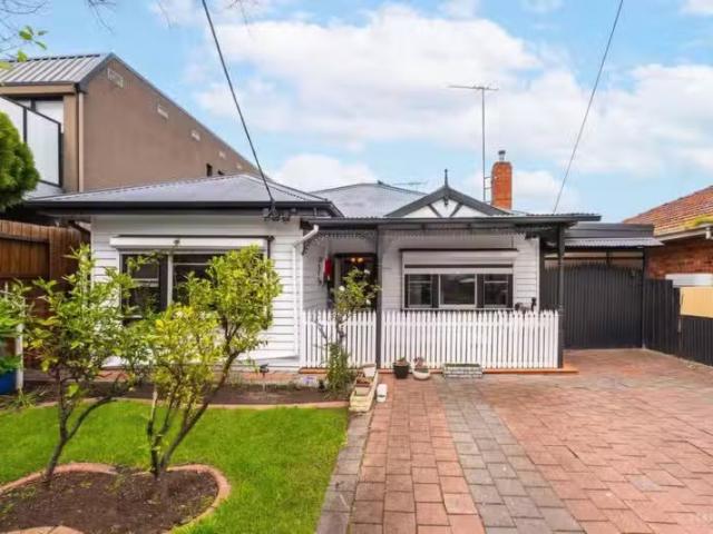 219 Francis Street, Yarraville VIC 3013 House Auction