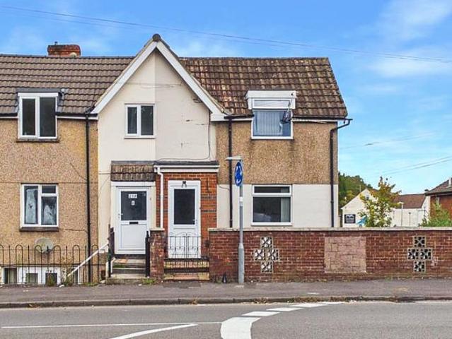 219 Kingshill Road, Swindon SN1 1 bed ground floor flat to rent £918 pcm £212 pw