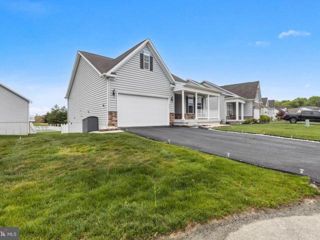 219 Heron Cir, New Castle, DE 19720 | MLS #DENC2097