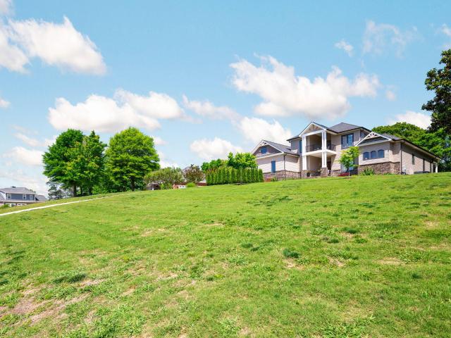 219 Overlook Drive