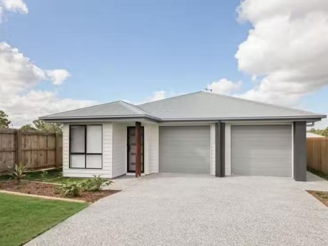 2/19 Mount Mitchell Street, PARK RIDGE, QLD 4125 House for R.