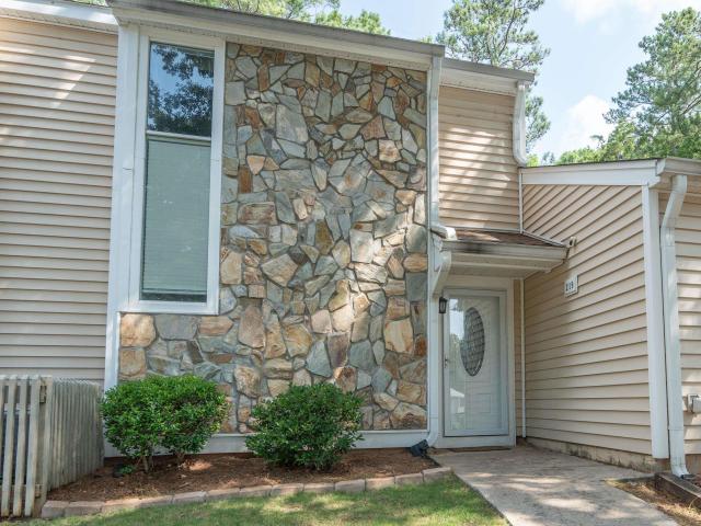 219 Mariners Row