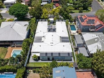 $222K PA INCOME REFURBISHED 7 UNIT COMPLEX SET & FORGET