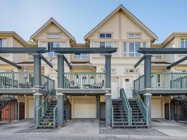 21 478 Street, Delta, BC, V4K 4C7 townhouse for sale | Listing ID R3159 | Royal LePage