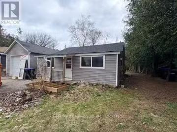 21 74Th Street S, Wasaga Beach, ON, L9Z 2G6 house for sale.
