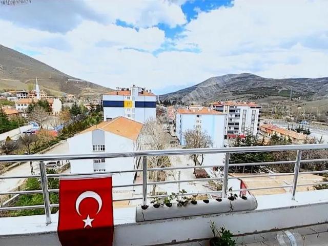 2+1 80m2 Doğalgazlı Ankestralı İçi Özel Yapım Daire Merkezde