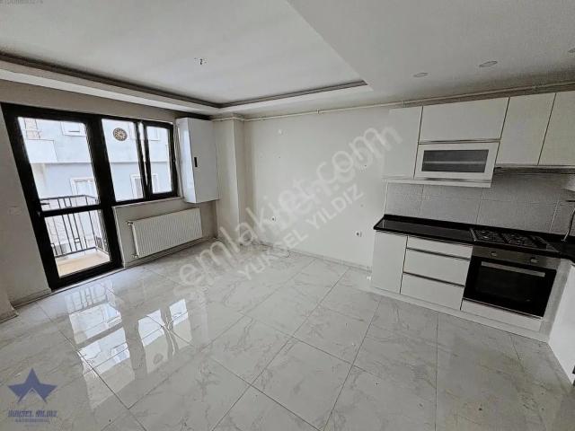 2+1 85 M2 Atatürk İlköğretim Okulu Altı Kiralık Daire