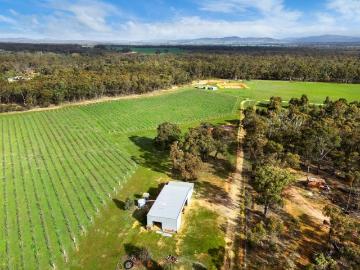 21.85ha 54 acres Glenmona Ridge Est 1996 Abundant Water & Endless Options